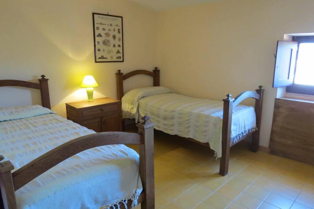 Taddore Green Lodge Galtellì Eksteriør bilde